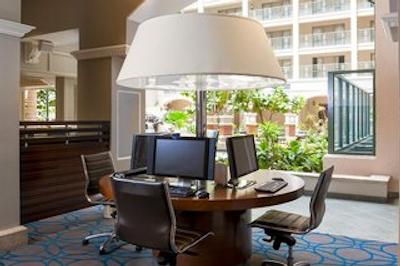 شراتون سویتز فرت لاودردال ات سیپرز کریک