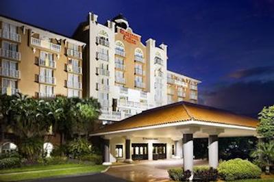 شراتون سویتز فرت لاودردال ات سیپرز کریک