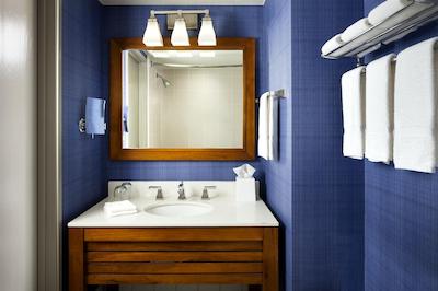 شراتون سویتز فرت لاودردال ات سیپرز کریک