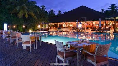 آداران سلکت میدهوپارو