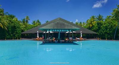 آداران سلکت میدهوپارو