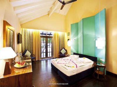 آداران سلکت میدهوپارو