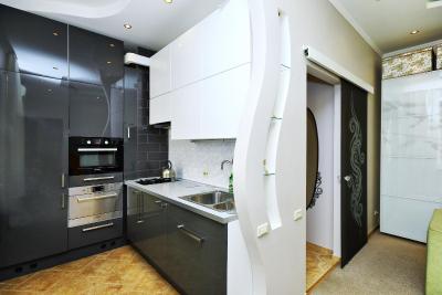 الیسیف آربات هتل