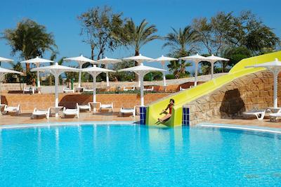 وتپیا بیچ کلوب