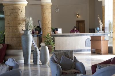 وتپیا بیچ کلوب