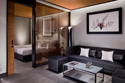 مت34 آتن هتل