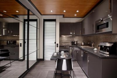 مت34 آتن هتل