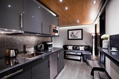 مت34 آتن هتل