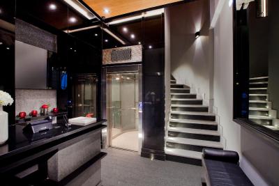 مت34 آتن هتل