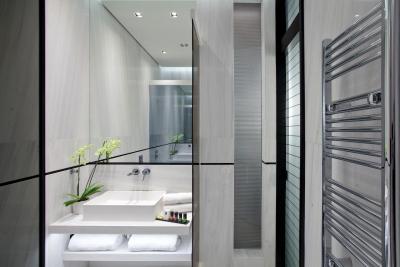 مت34 آتن هتل