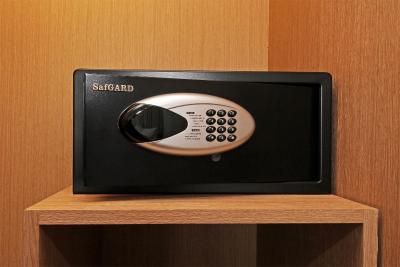 اسویز-بلهتل پندک اینداه