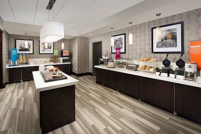 هامپتون این بای هیلتون هاتیسبورگ