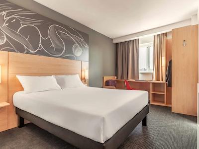 ایبیز کراسندار سنتر هتل