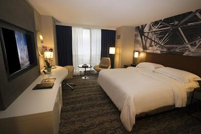 هیلتون کلولاند دونتون