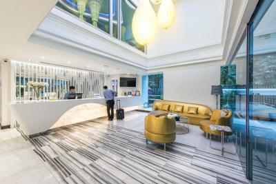 له تادا رزیدنس