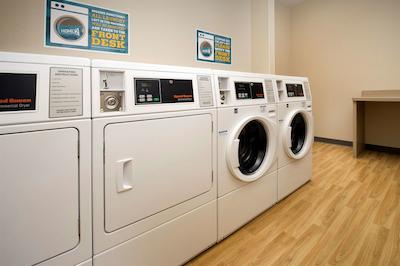 هم2 سویتز بای هیلتون هاتیسبورگ