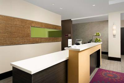 هم2 سویتز بای هیلتون هاتیسبورگ