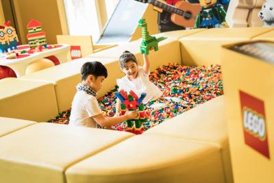 فور اسیسُنز هتل اسئوول