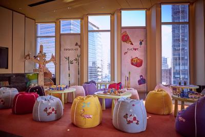 فور اسیسُنز هتل اسئوول