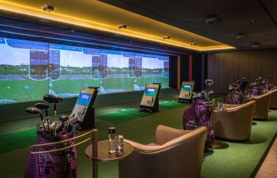 فور اسیسُنز هتل اسئوول