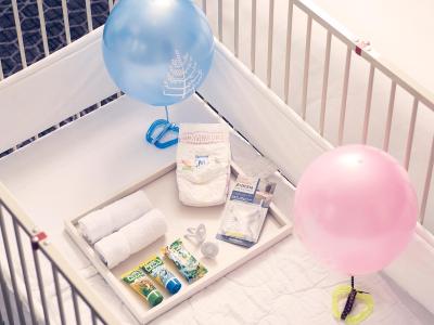 فور اسیسُنز هتل اسئوول