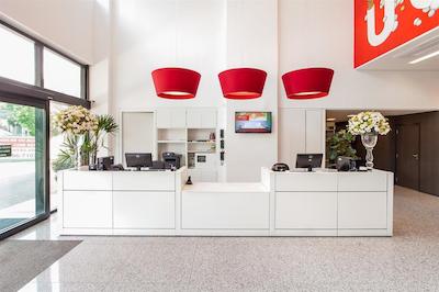 ا-سوتز ویرجینیا لوکسمبورگو بلو هریزنت