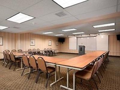 بمنت این اند سویتز ایندیاناپلیز اسود