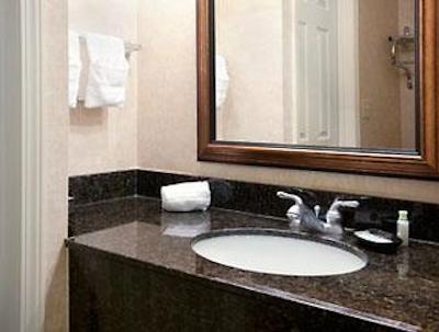 بمنت این اند سویتز ایندیاناپلیز اسود