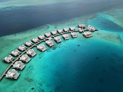 لوکس* نورث مال آتول