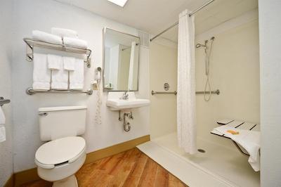 لا کوینتا این اند سویتز ایندیاناپلیز اسود