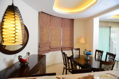 دلفین ریال سویتز