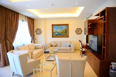 دلفین ریال سویتز