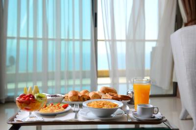 دلفین ریال سویتز