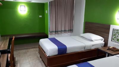 رویال آسیا لژ سوخومویت