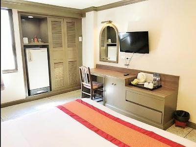 رویال آسیا لژ سوخومویت