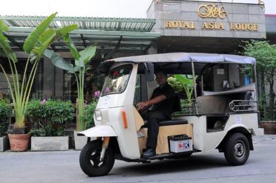 رویال آسیا لژ سوخومویت