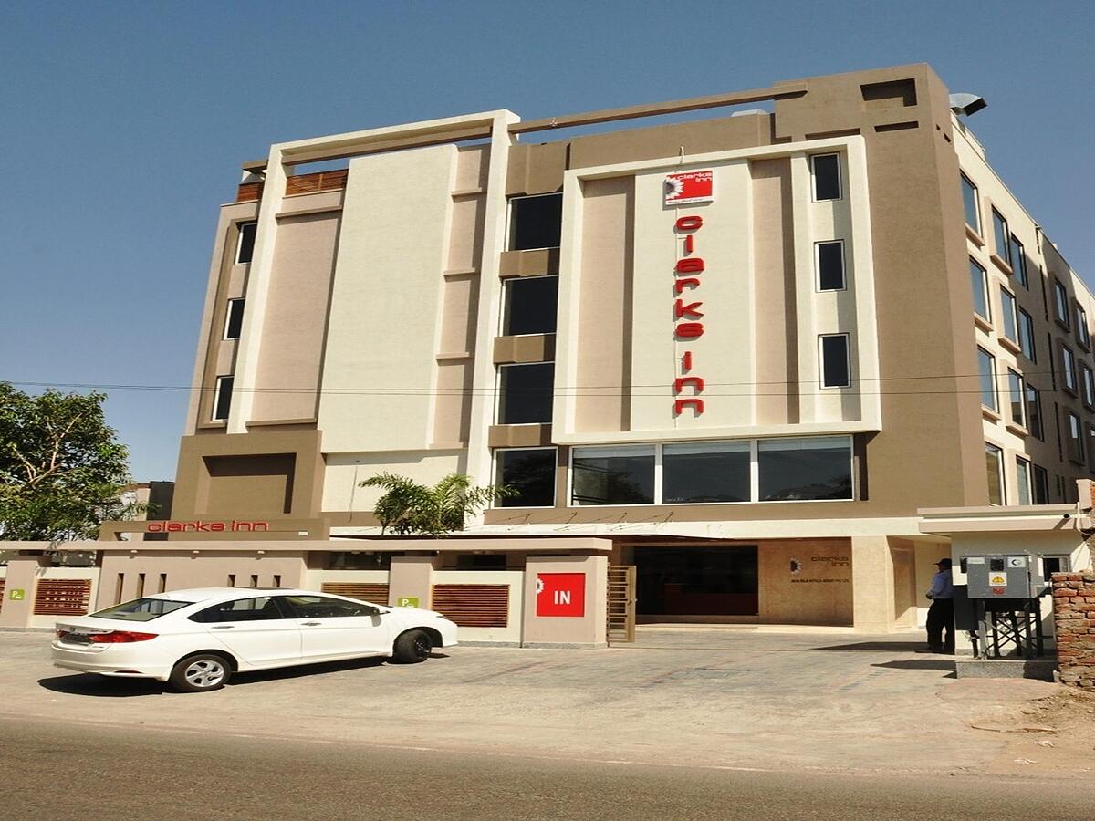 کلارکس این جیپور