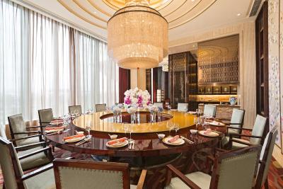 ییوو ماریت هتل