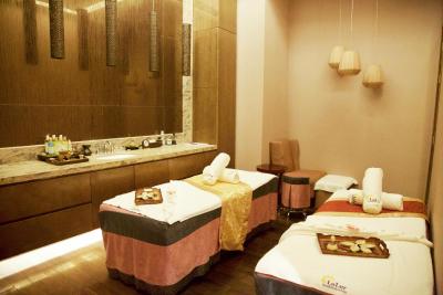 ییوو ماریت هتل