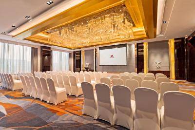 ییوو ماریت هتل