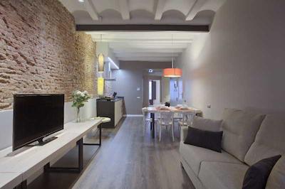 سا ساگرادا فامیلیا اپارتمنتز