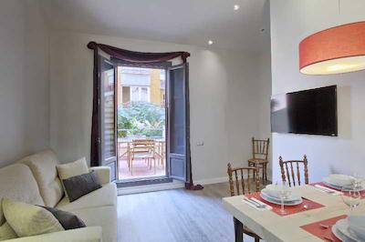 سا ساگرادا فامیلیا اپارتمنتز