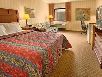 دز این اند سویتز بای ویندهام نردوست ایندیاناپلیز