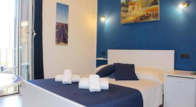 ب اند ب جولیوز کاسار