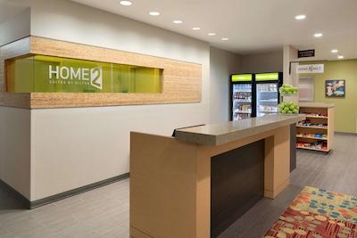 هم 2 سویتز بای هیلتون انچراج