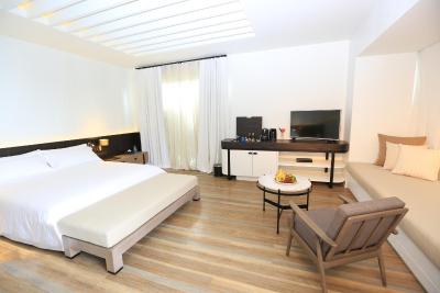 سلز بیچفرنت ریزرت