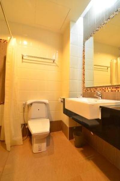 تانگ تا ریزورت اند سپا سووارنابومی ایرپورت