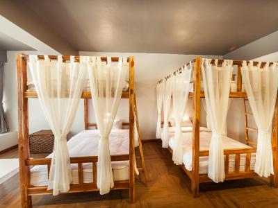 مترو پراتونام بوتیک هتل