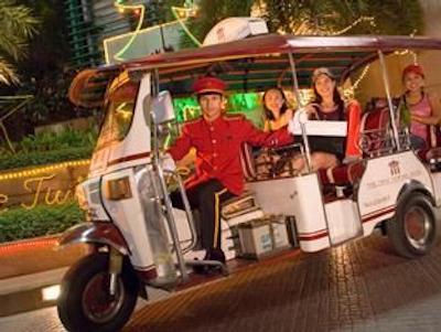 توئین تاورز هتل