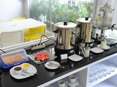 اورید اسمارت هتل مستیک